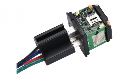GPS трекер SinoTrack c дистанционной блокировкой двигателя ST-907 фото 4 GPS трекер SinoTrack c дистанционной блокировкой двигателя ST-907 фото 4