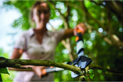Сучкорез Fiskars SmartFit телескопический 112500 фото 4 Сучкорез Fiskars SmartFit телескопический 112500 фото 4