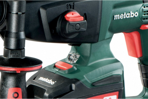Аккумуляторный перфоратор Metabo KHA 18 LTX фото 4 Аккумуляторный перфоратор Metabo KHA 18 LTX фото 4