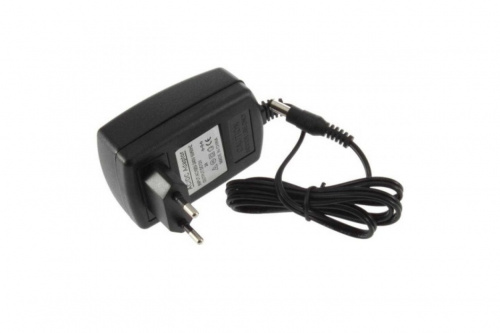Блок питания 220 V для Baofeng bp220 Блок питания 220 V для Baofeng bp220