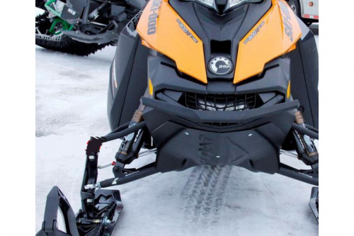 ������ ����� ��� Ski-Doo REV-XM Skinz ���� 4