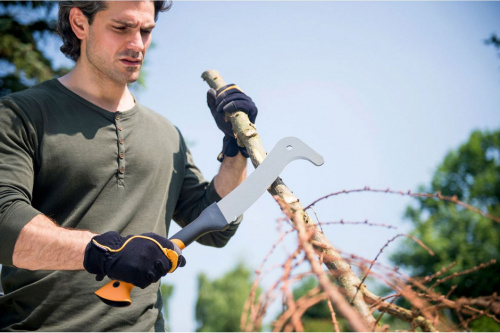 Секач малый Fiskars для сучьев WoodXpert XA3 фото 3 Секач малый Fiskars для сучьев WoodXpert XA3 фото 3